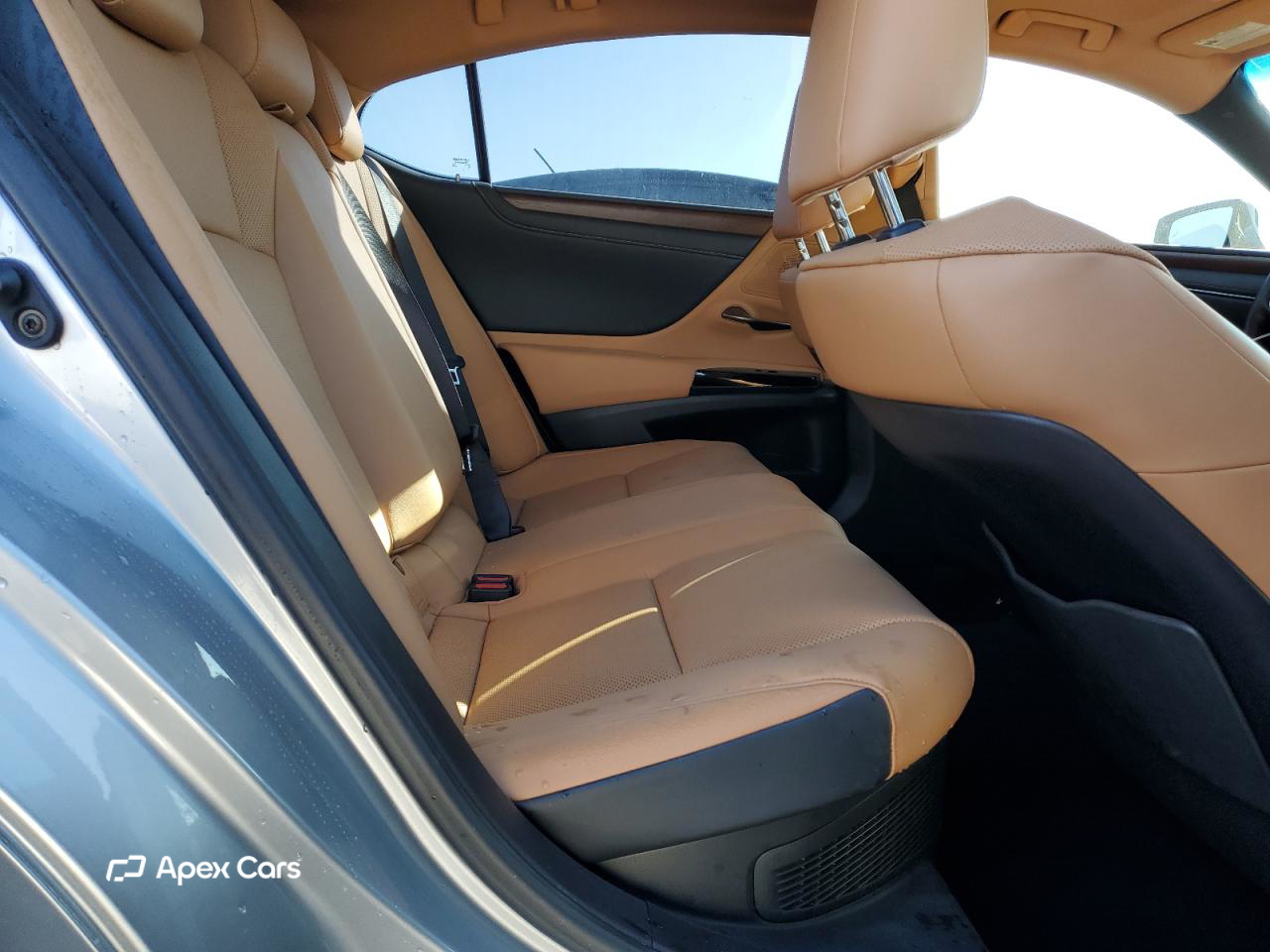 Lexus ES 2024