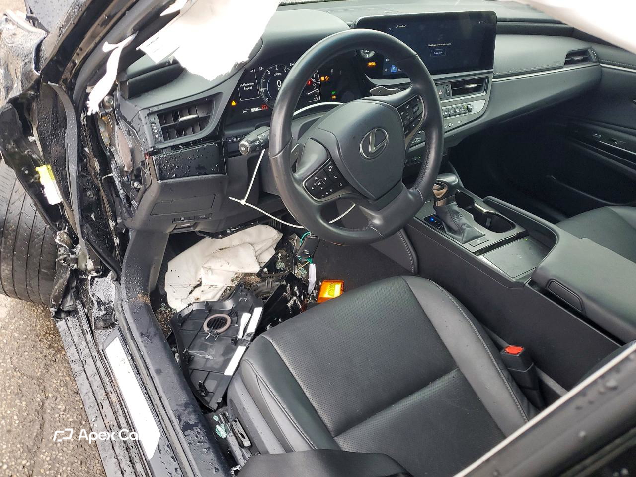 Lexus ES 2024