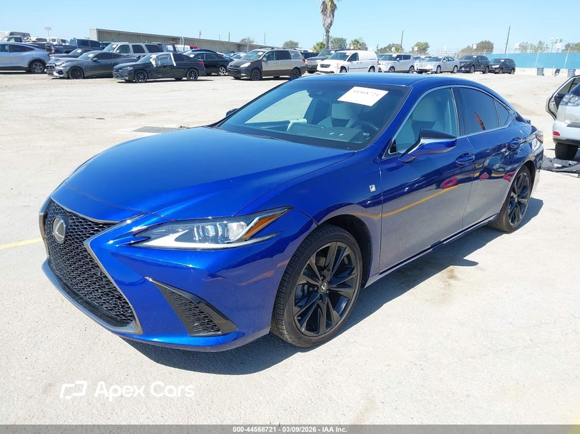 Lexus ES 2023