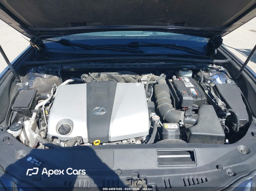 Lexus ES 2019