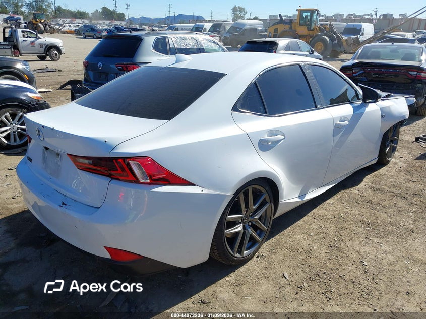 Lexus IS 2016