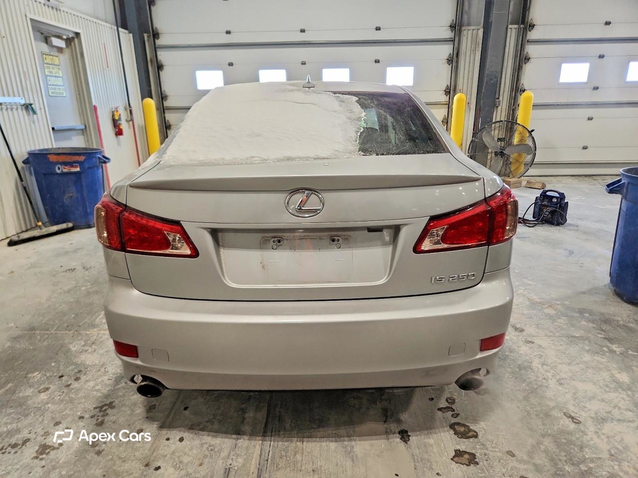 Lexus IS 2011