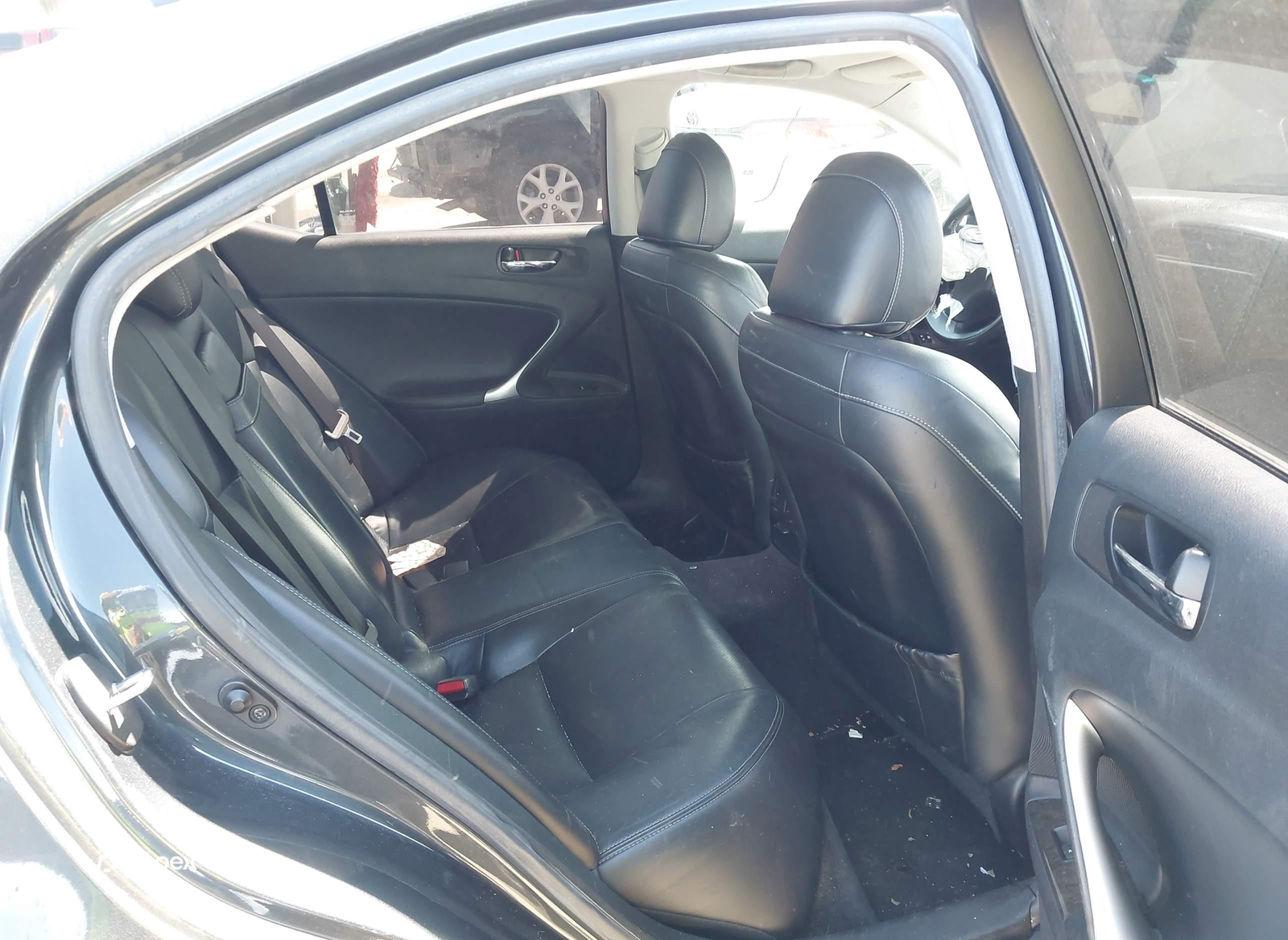 Lexus IS 2010
