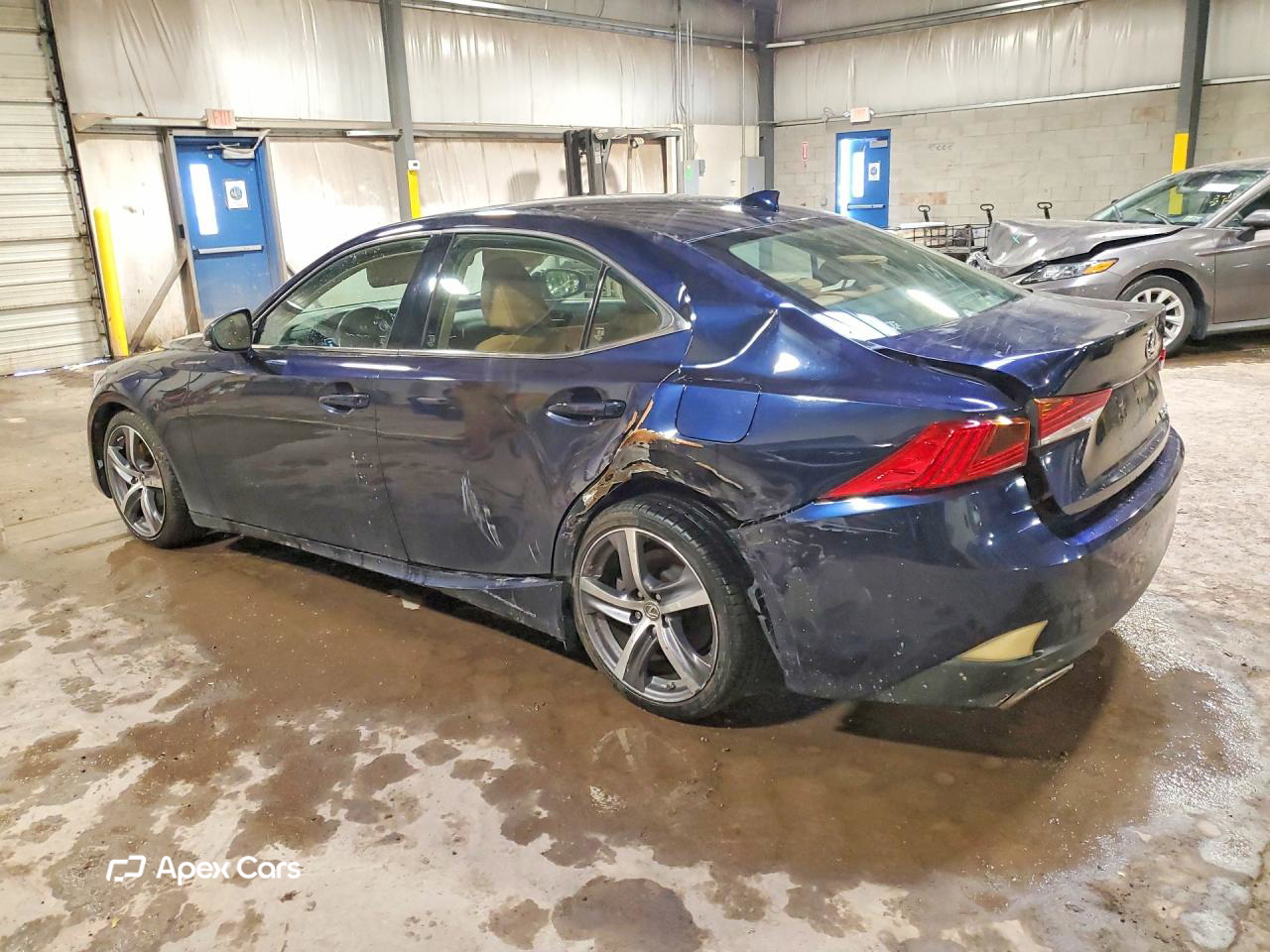 Lexus IS 2019