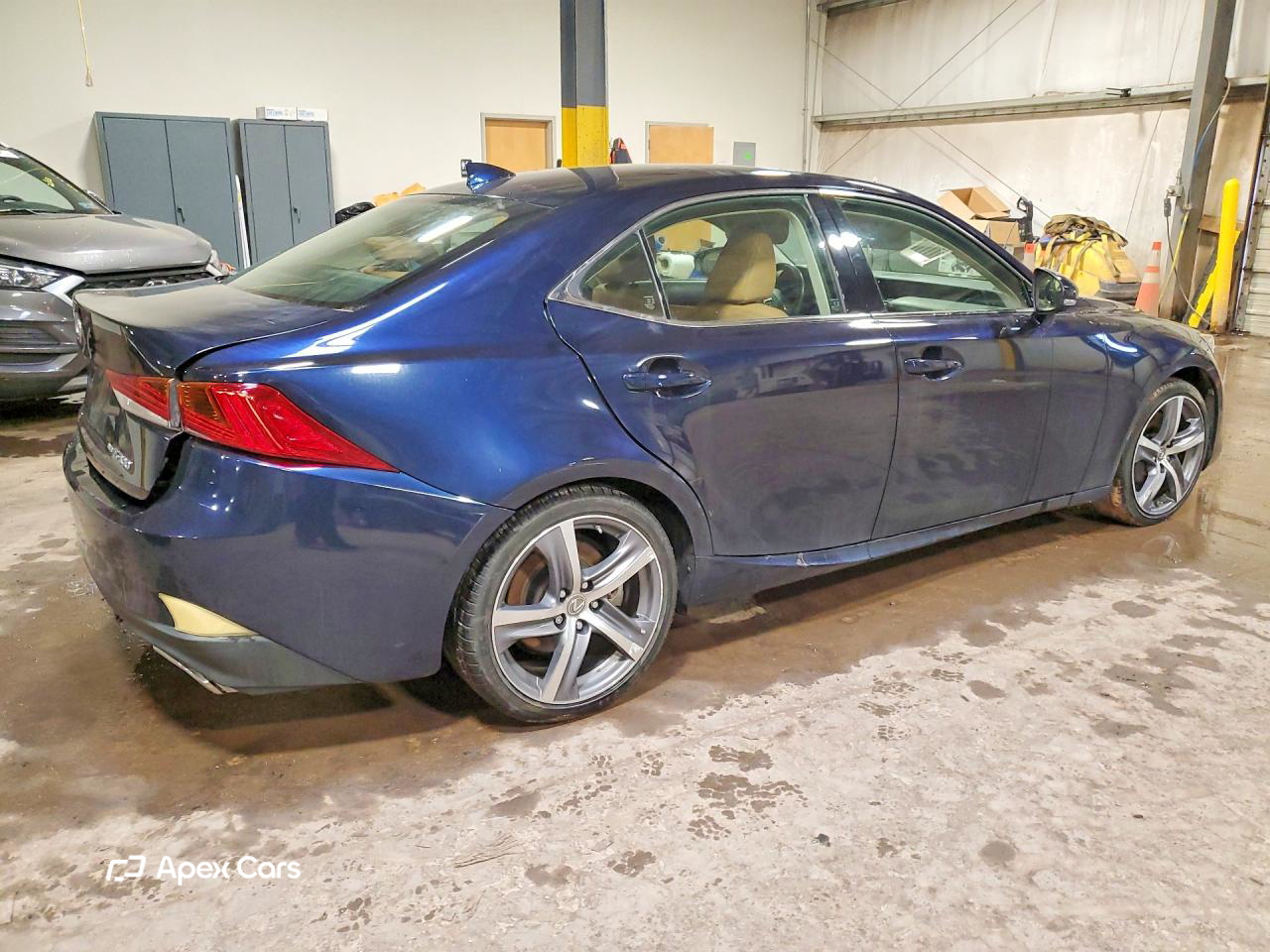 Lexus IS 2019