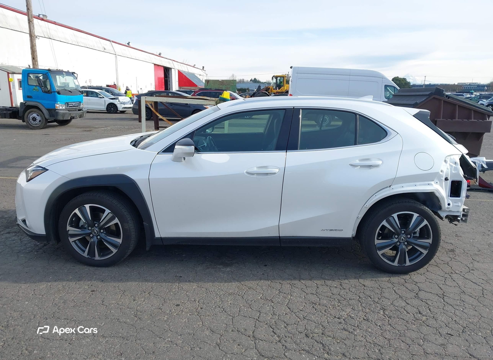 Lexus UX 2021