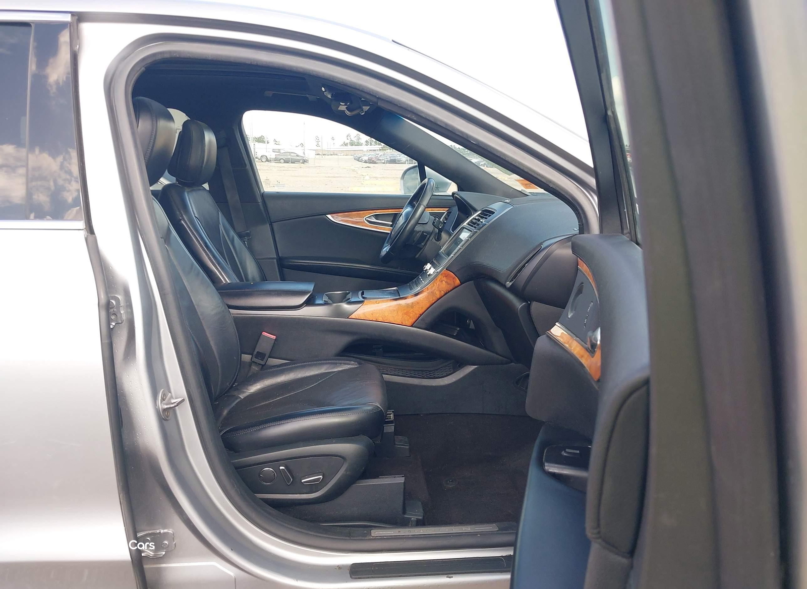 Lincoln Nautilus 2020