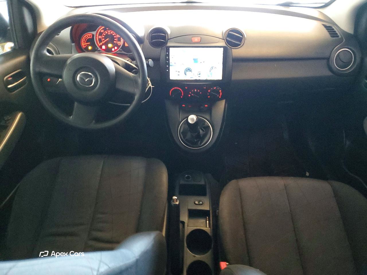 Mazda 2 2011