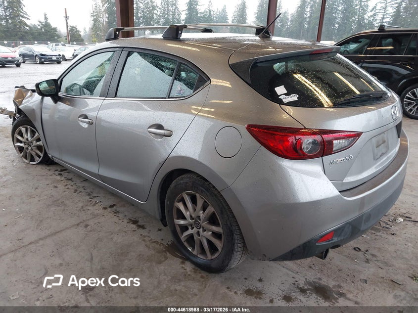 Mazda 3 2016