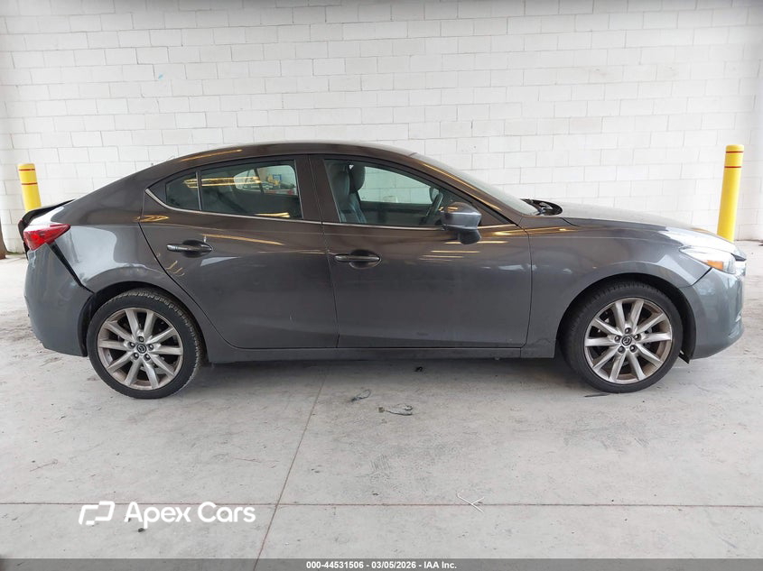 Mazda 3 2017