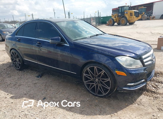 Mercedes-Benz C-klasse 2013 - Image 1 of 12