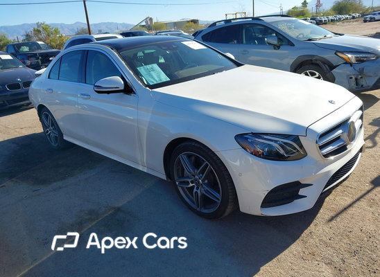 Mercedes-Benz E-klasse 2019 - Image 1 of 19
