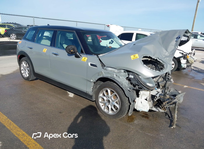 2017 MINI Clubman - Image 1 of 5