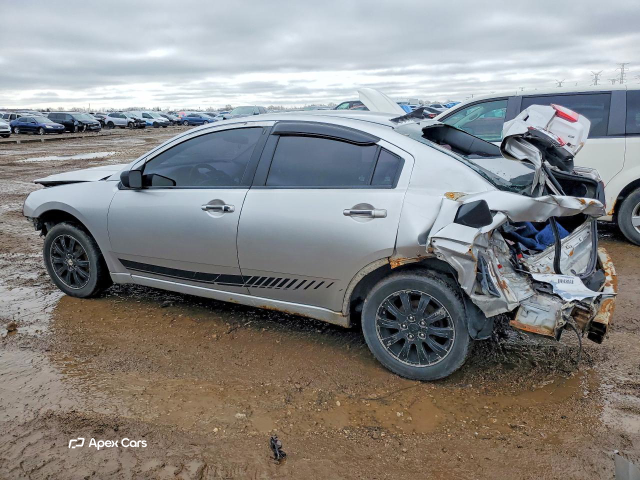 Mitsubishi Galant 2009