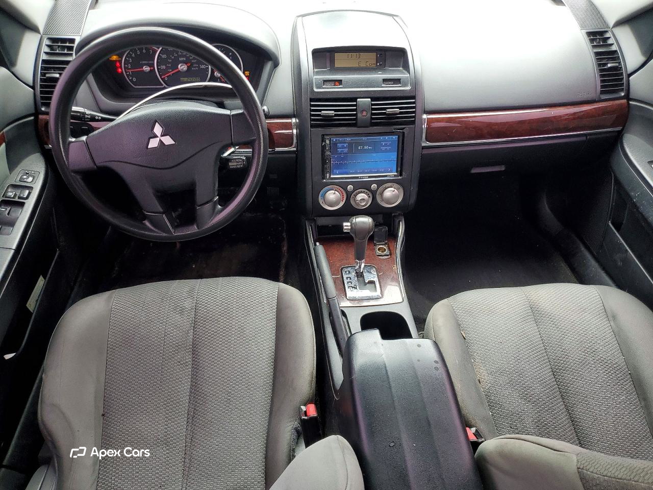 Mitsubishi Galant 2009