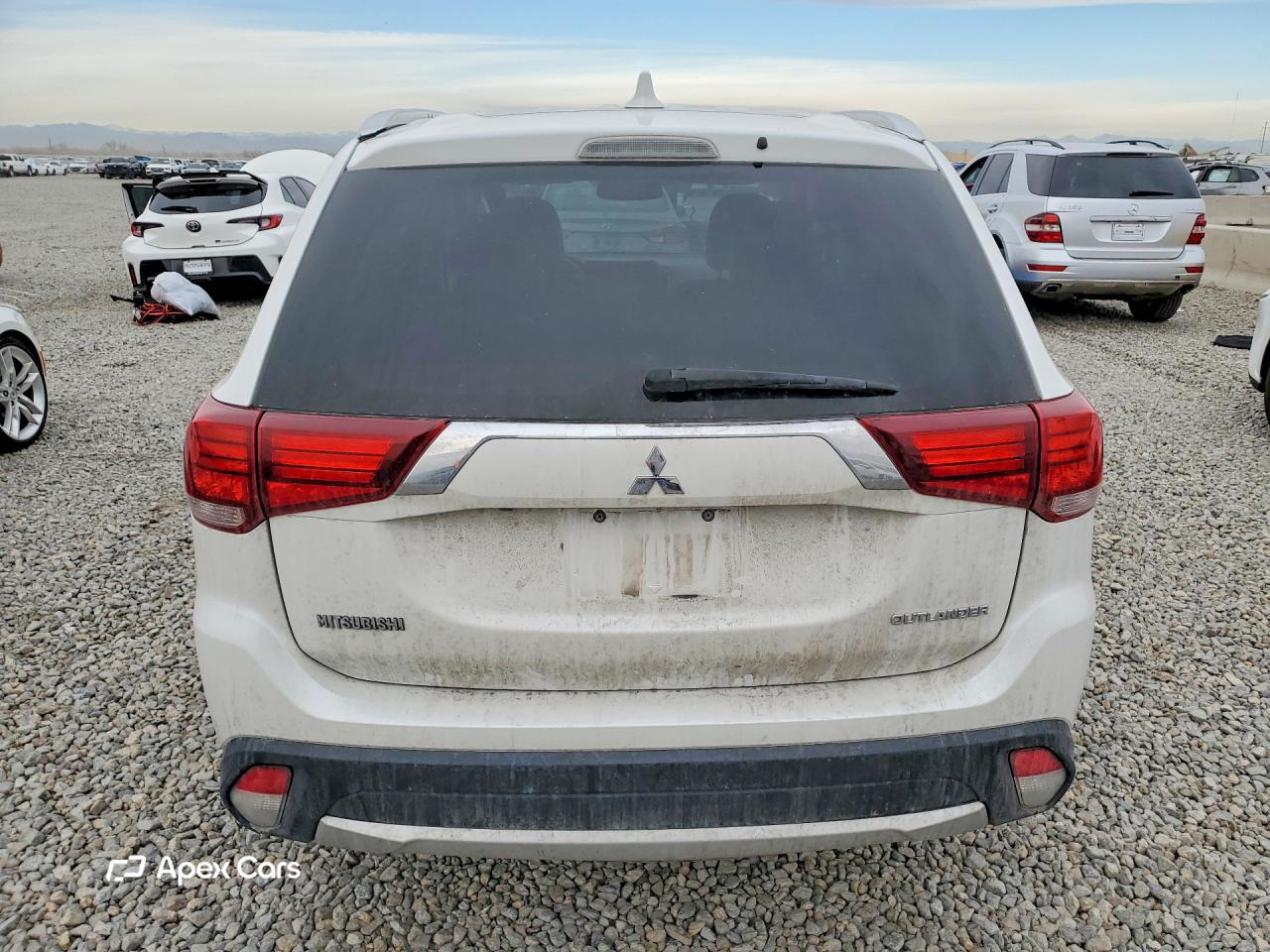 Mitsubishi Outlander 2017