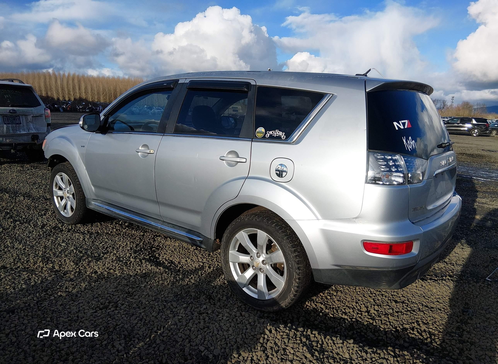 Mitsubishi Outlander 2011