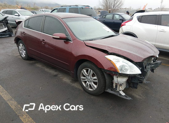 Nissan Altima 2012 - Image 1 of 18