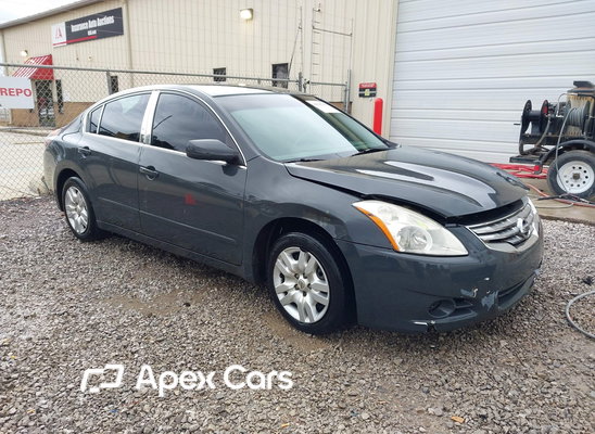 Nissan Altima 2012 - Image 1 of 12