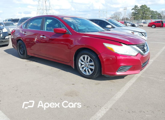 Nissan Altima 2017 - Zdjęcie 1 z 12