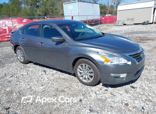 Nissan Altima 2015 - Image 1 of 13
