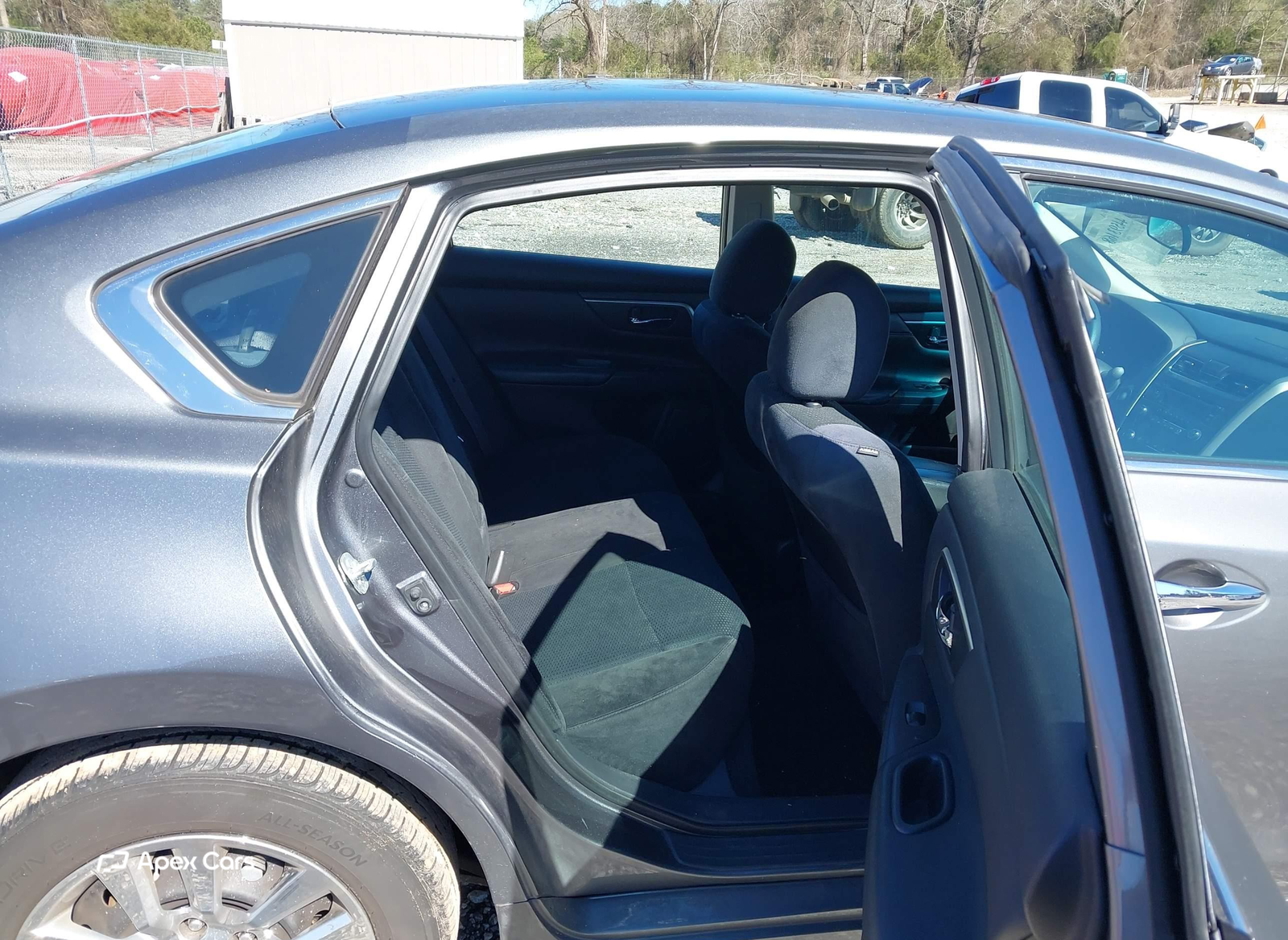 Nissan Altima 2015