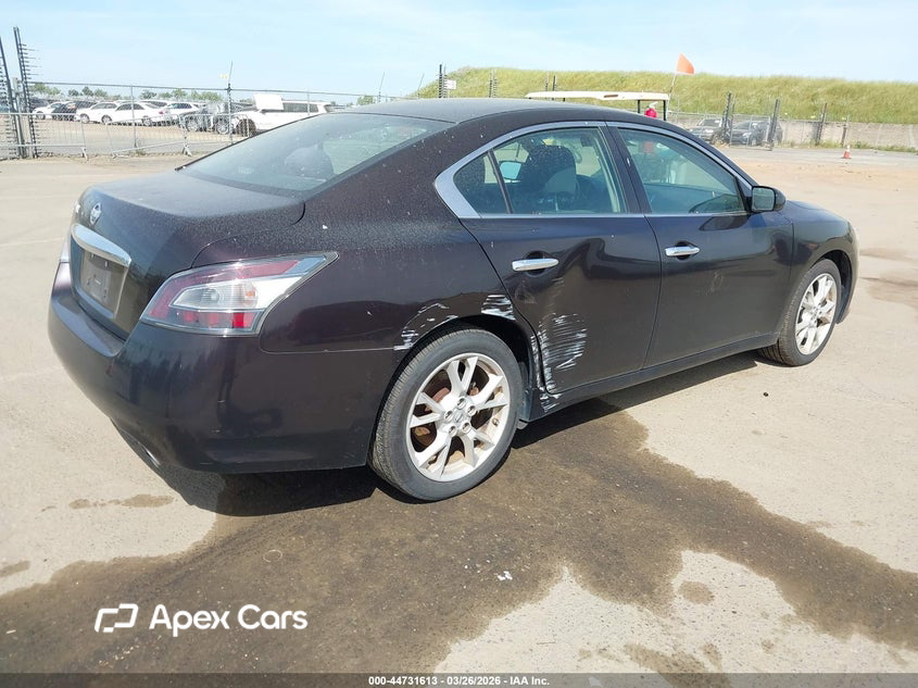 Nissan Maxima 2012