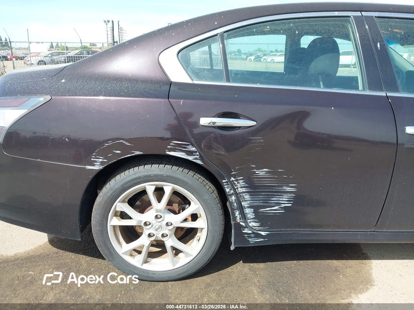 Nissan Maxima 2012