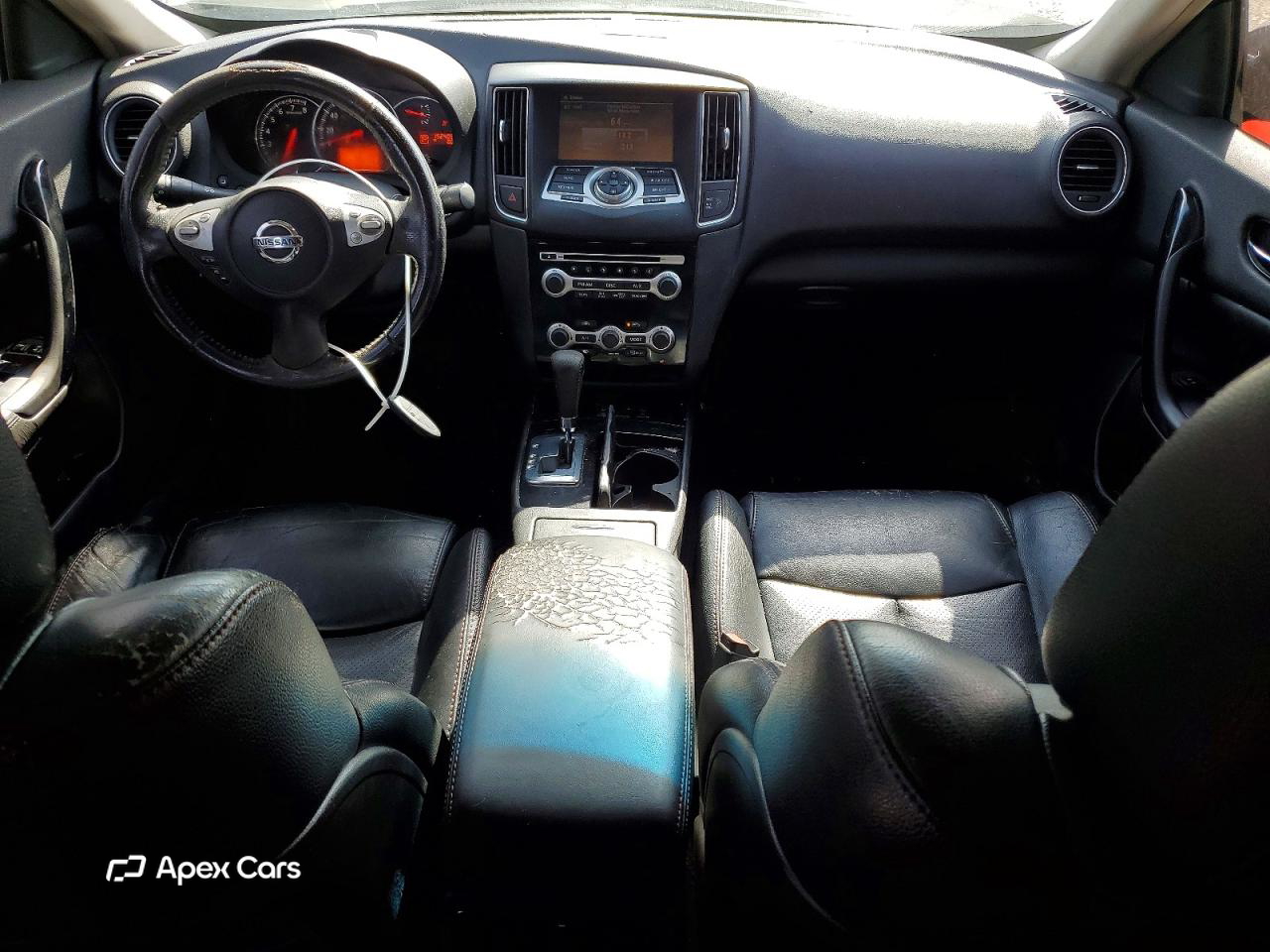 Nissan Maxima 2011