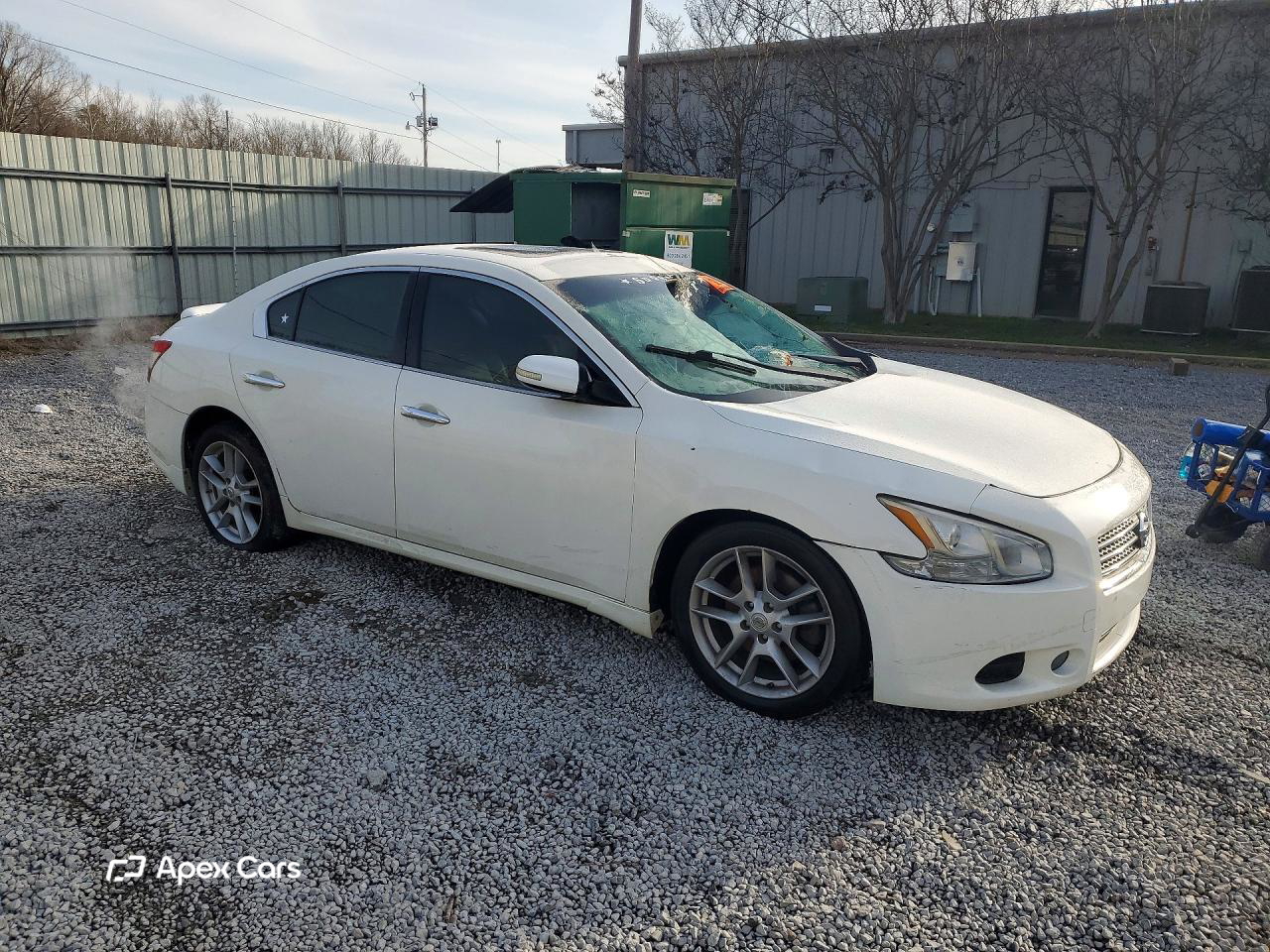 Nissan Maxima 2010