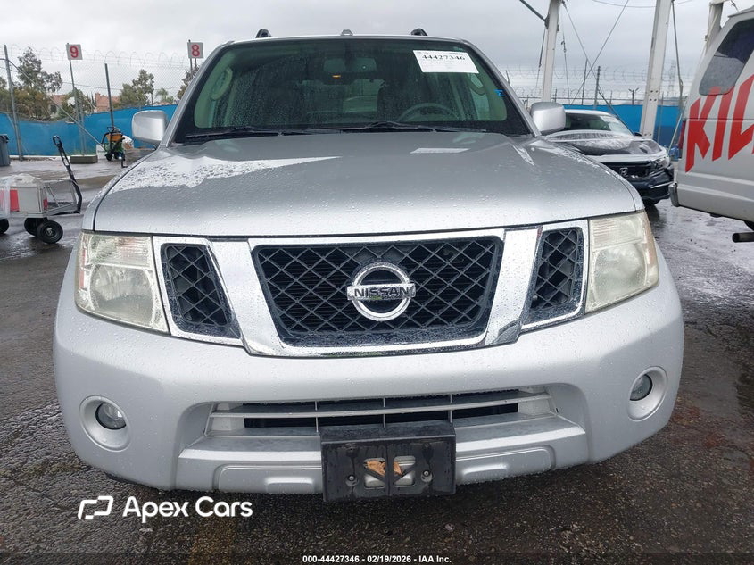 Nissan Pathfinder 2012