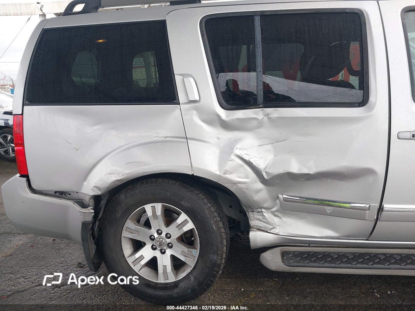 Nissan Pathfinder 2012