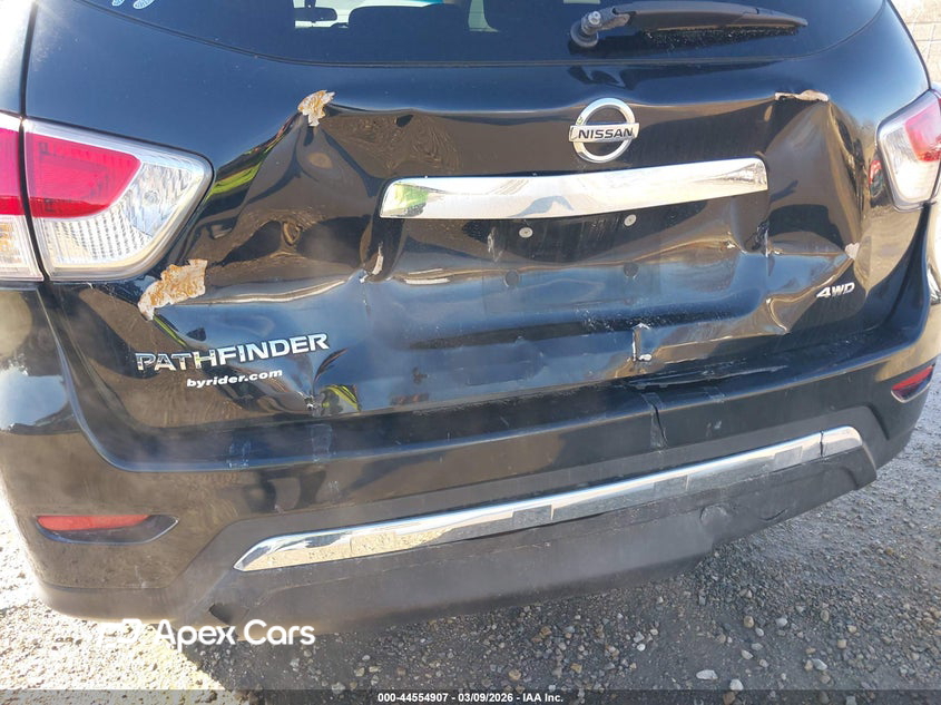 Nissan Pathfinder 2013