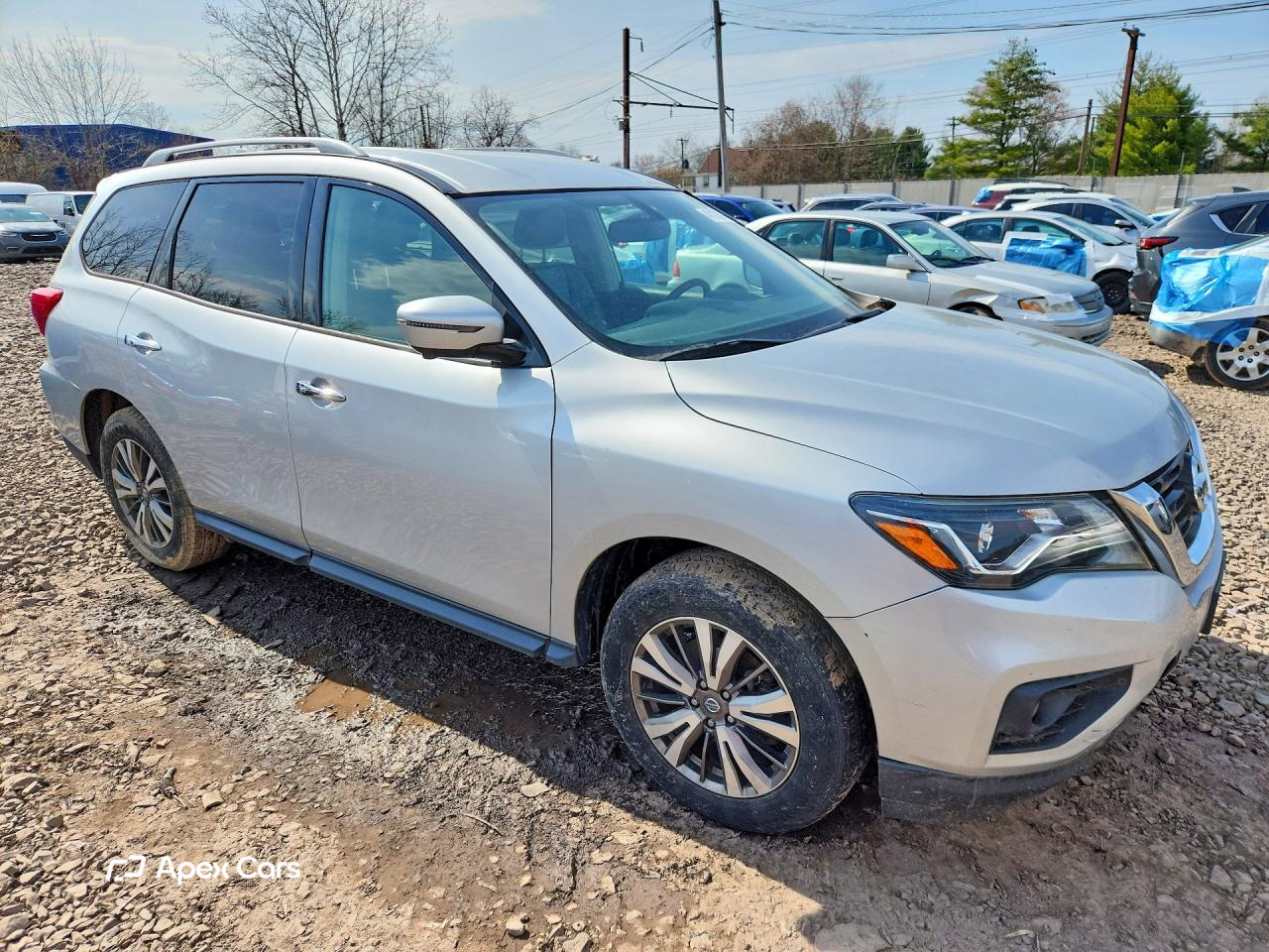 Nissan Pathfinder 2020