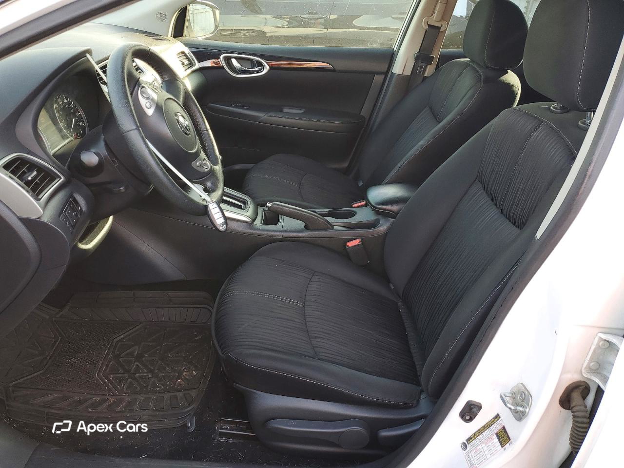 Nissan Sentra 2018