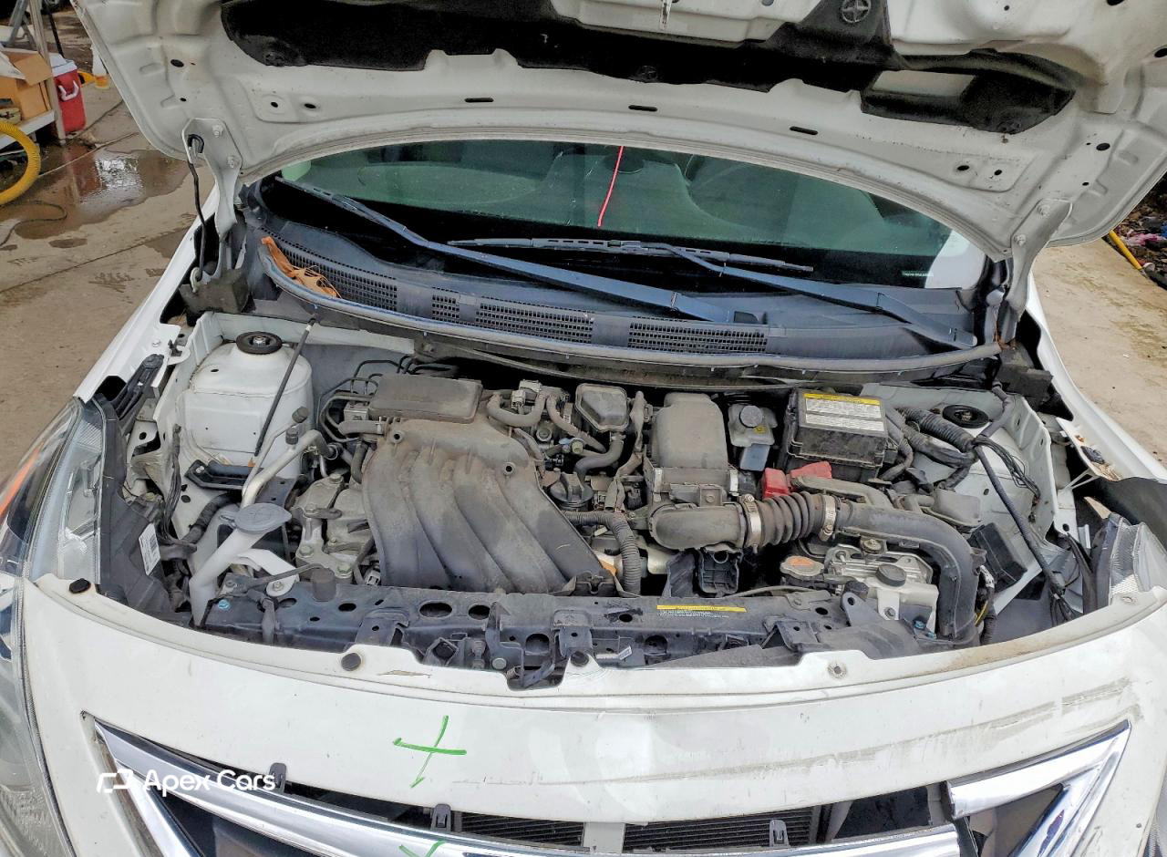 Nissan Versa 2019