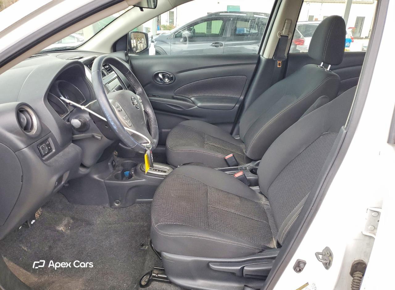 Nissan Versa 2019
