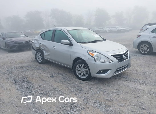 Nissan Versa 2017 - Image 1 of 16
