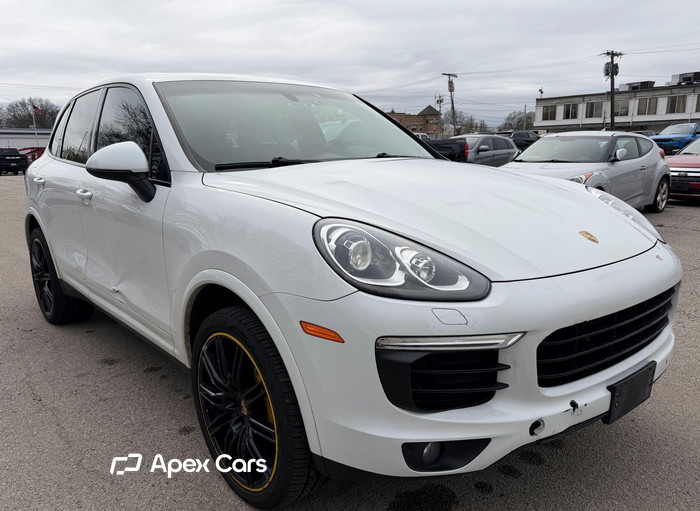 2018 Porsche Cayenne - Image 1 of 5