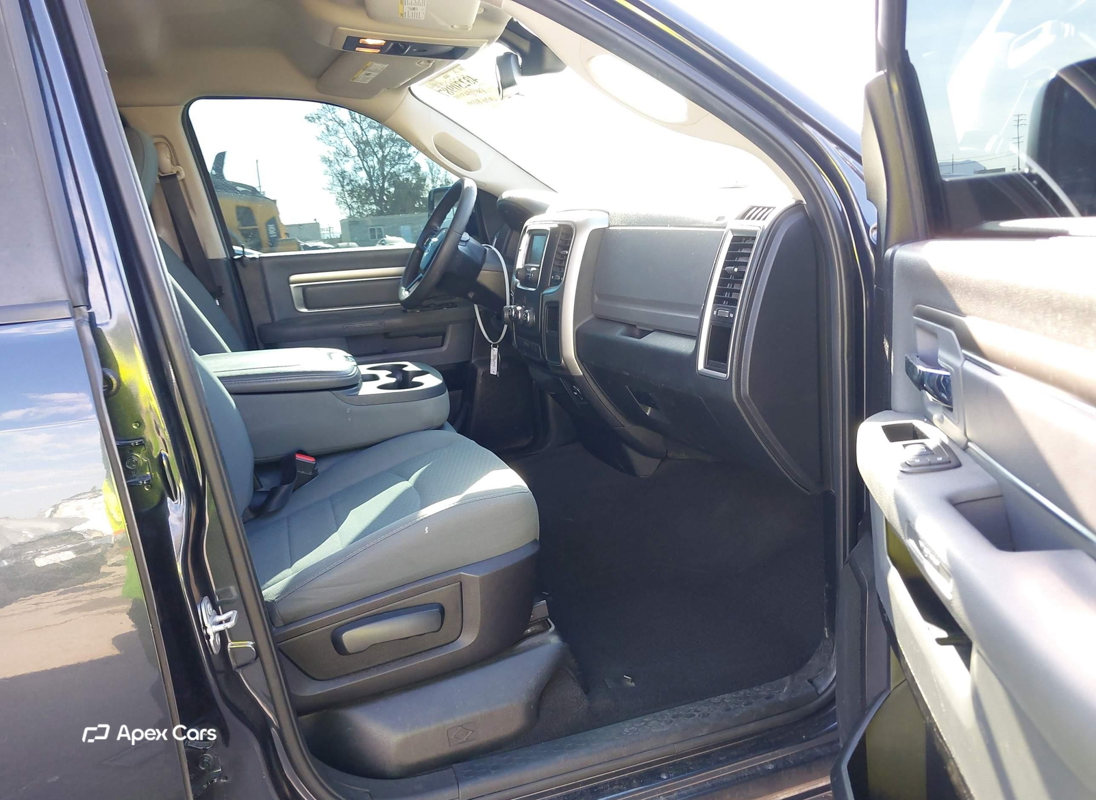 RAM 1500 2016