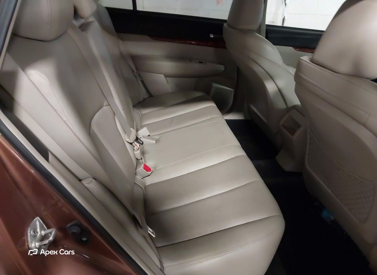 Subaru Outback 2011