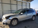 Subaru Outback 2015