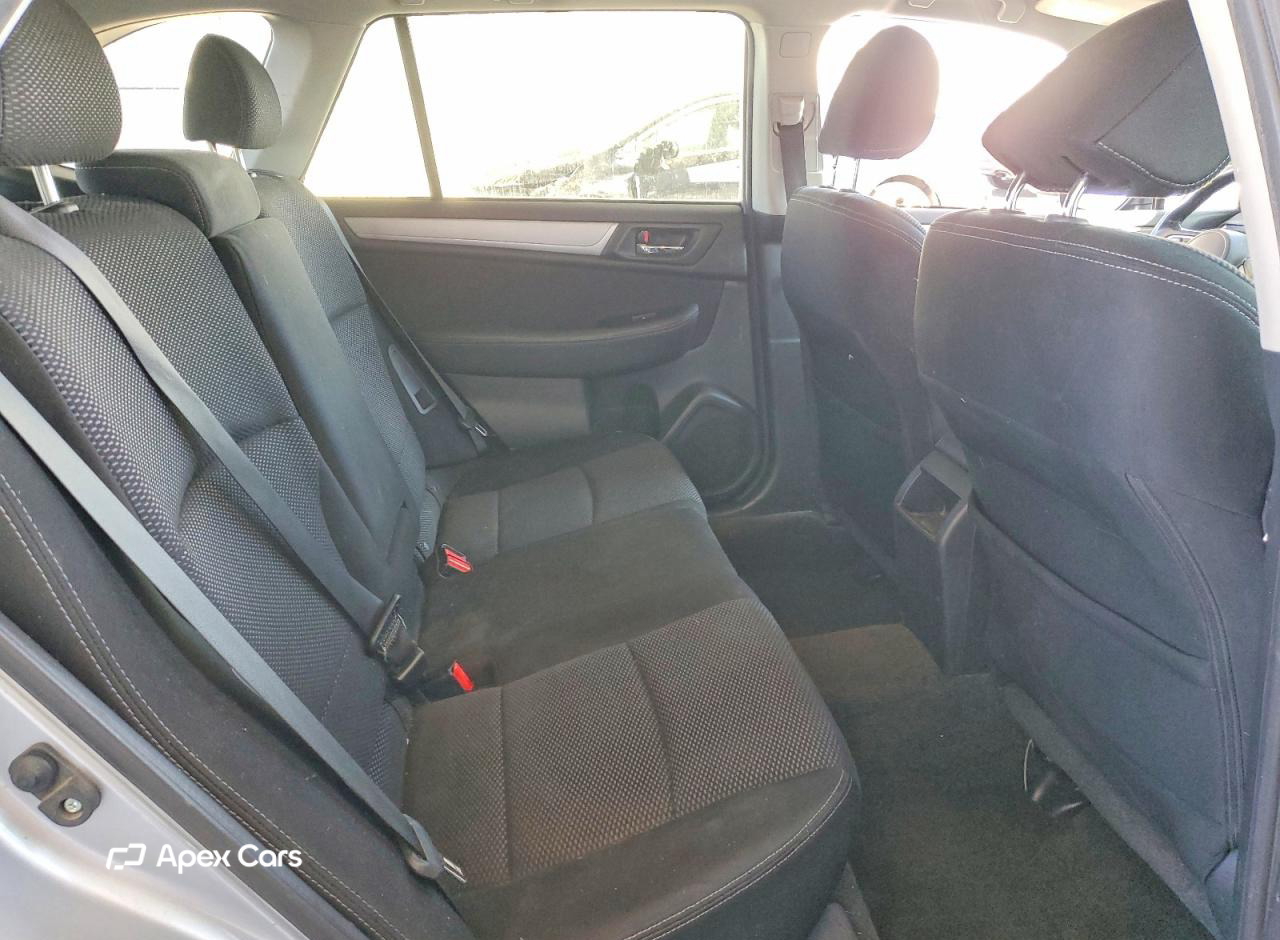 Subaru Outback 2015