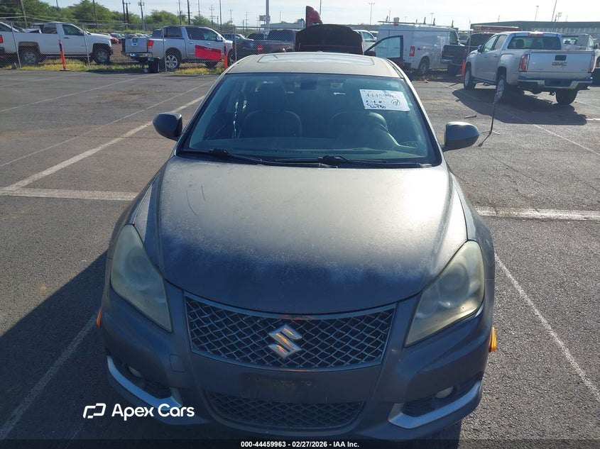 Suzuki Kizashi 2012