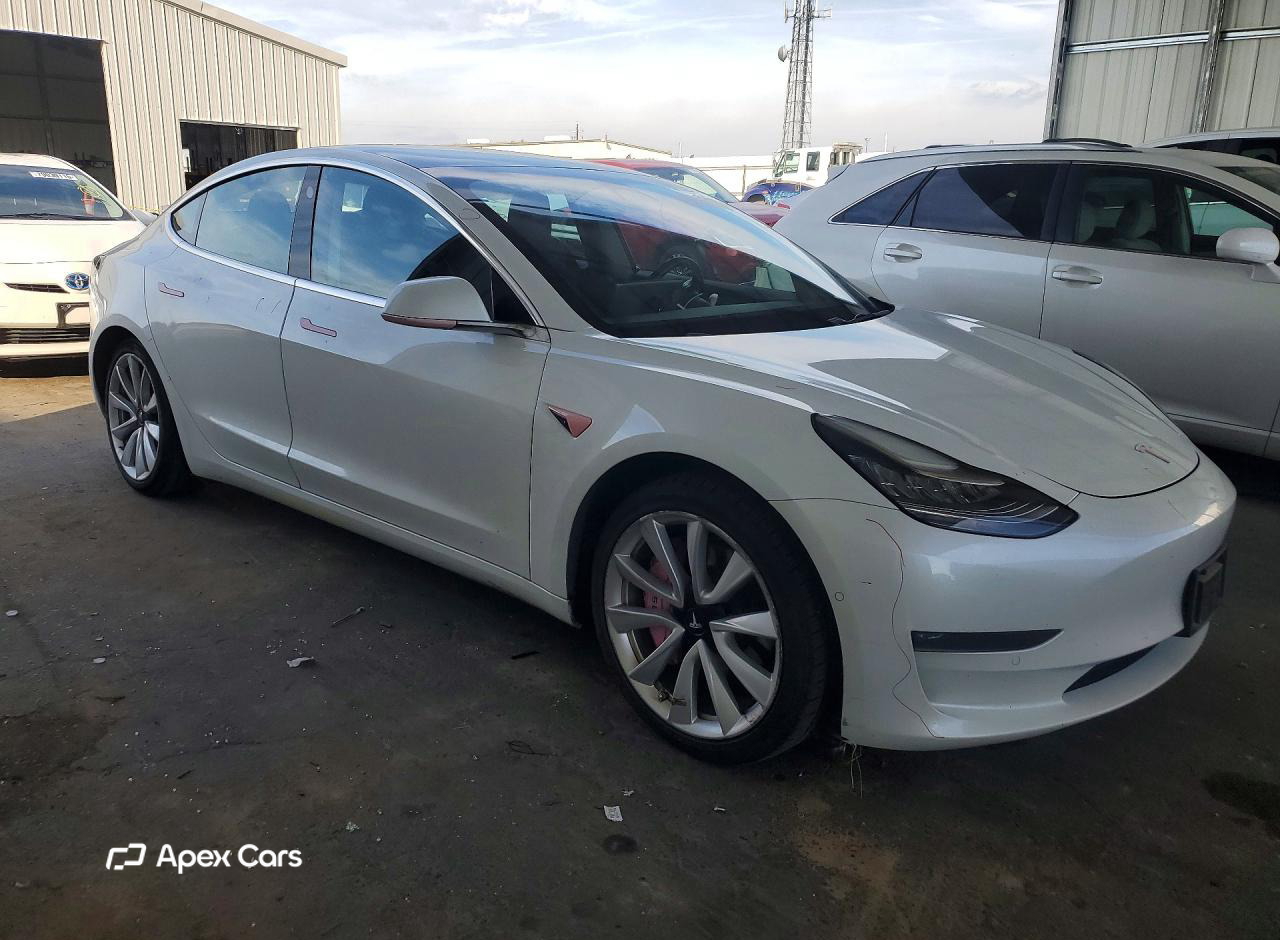 Tesla Model 3 2019