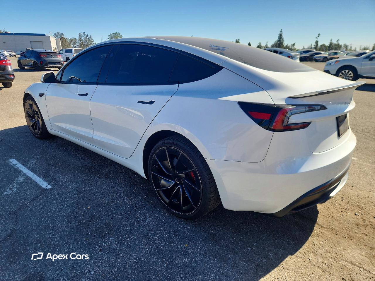 Tesla Model 3 2024