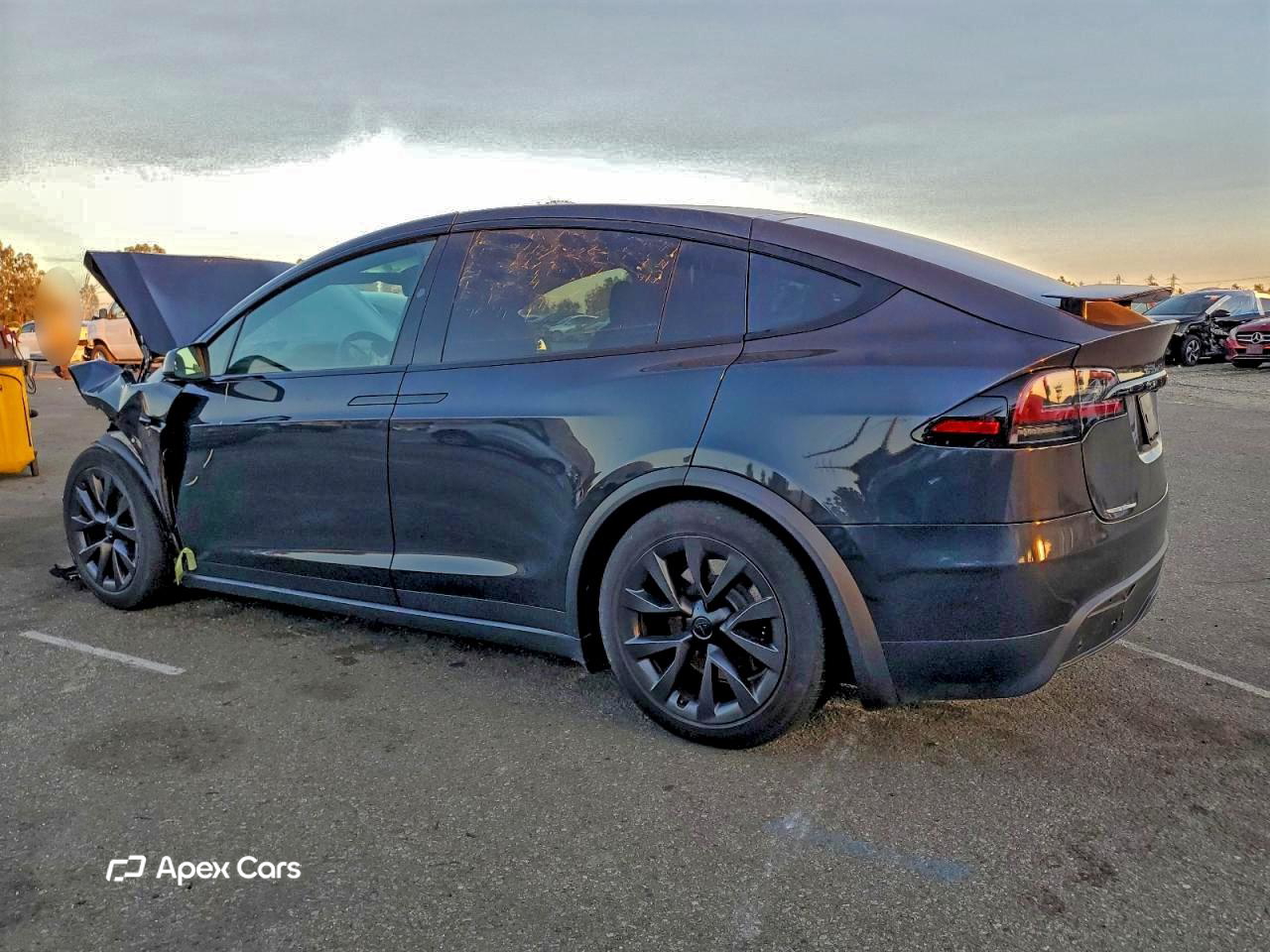 Tesla Model X 2024