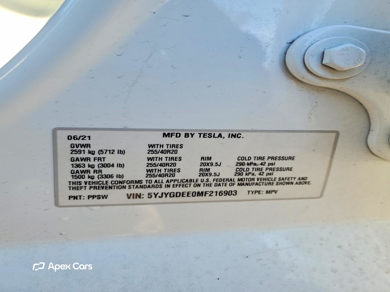 Tesla Model Y 2021