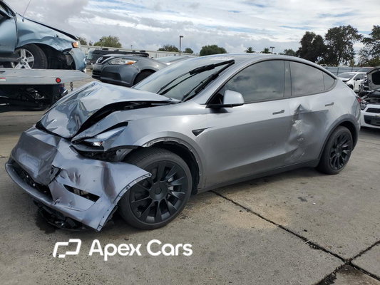 Tesla Model Y 2024 - Image 1 of 12