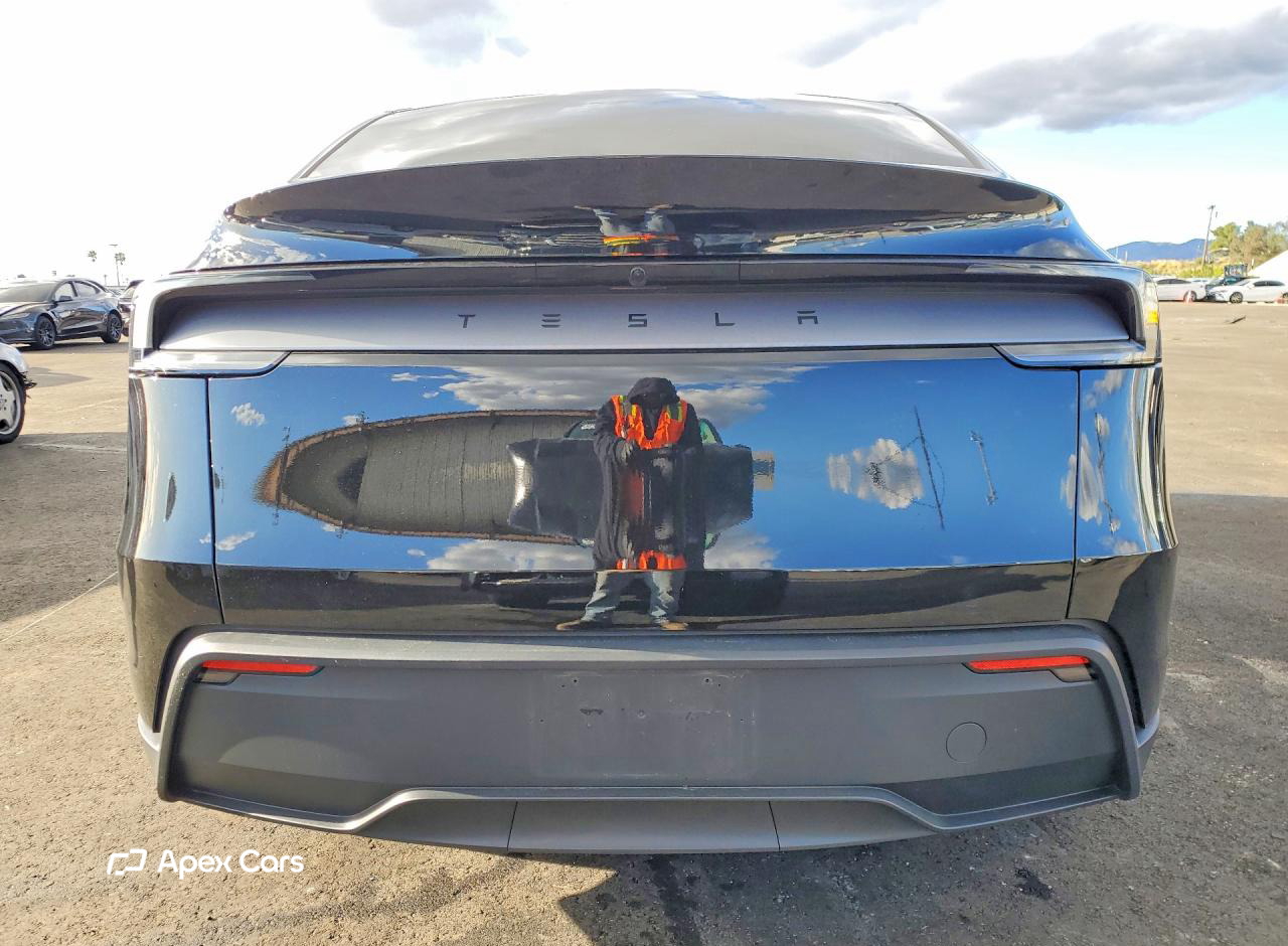 Tesla Model Y 2026